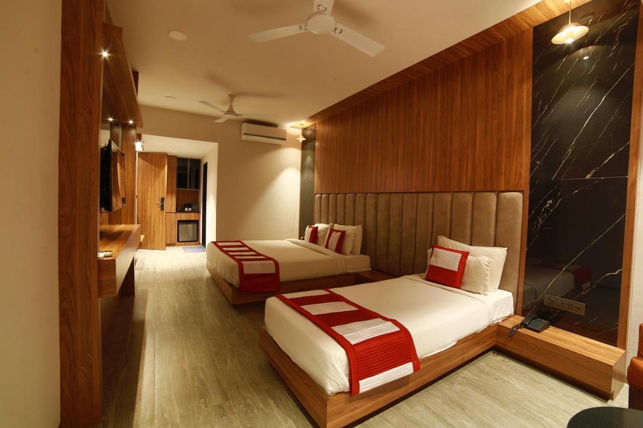 Hotel Rock Regency Mount Abu - A Boutique Rodetel Bagian luar foto