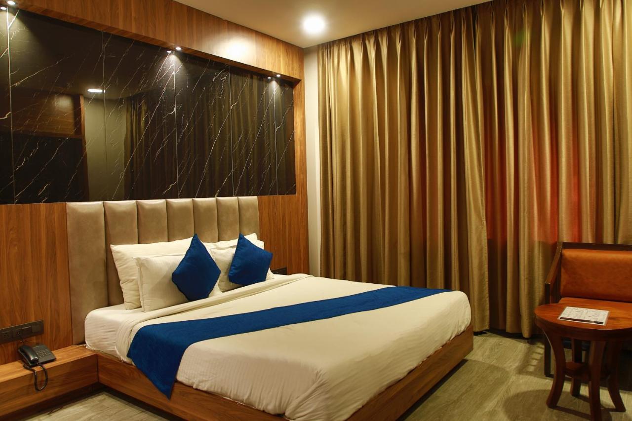 Hotel Rock Regency Mount Abu - A Boutique Rodetel Bagian luar foto