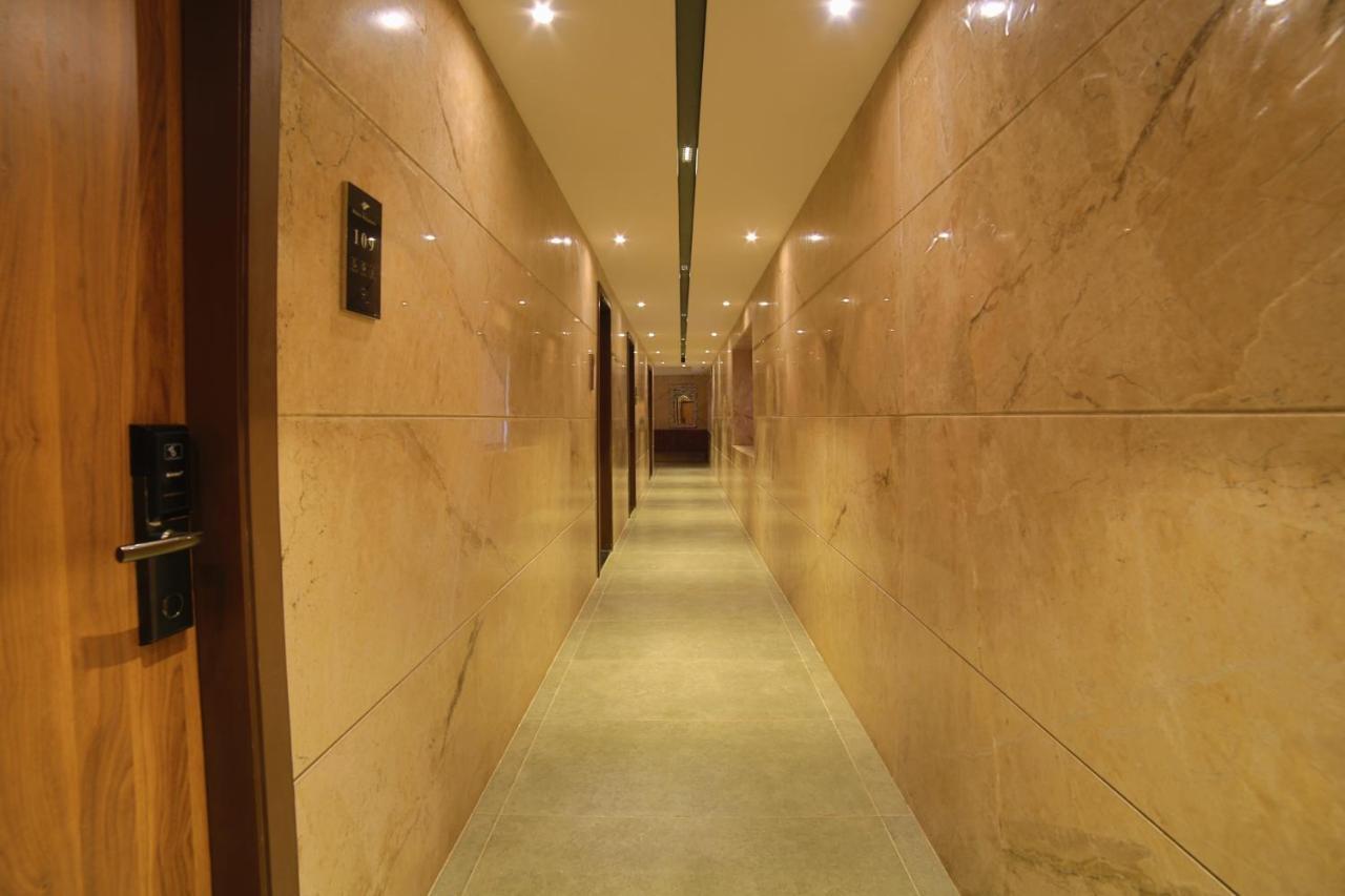 Hotel Rock Regency Mount Abu - A Boutique Rodetel Bagian luar foto